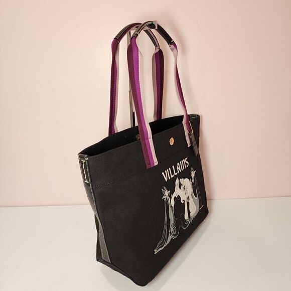 NWT Coach CC407 Disney X Coach Tote With Villains Motif Black Multi - Picture 3 of 9